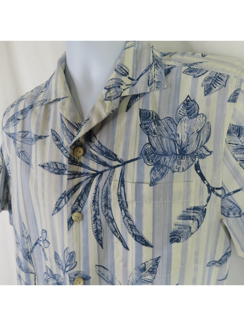 Tommy Bahama Hawaiian Aloha Shirt Mens S Cotton Silk Blend Blue Tropical Flowers